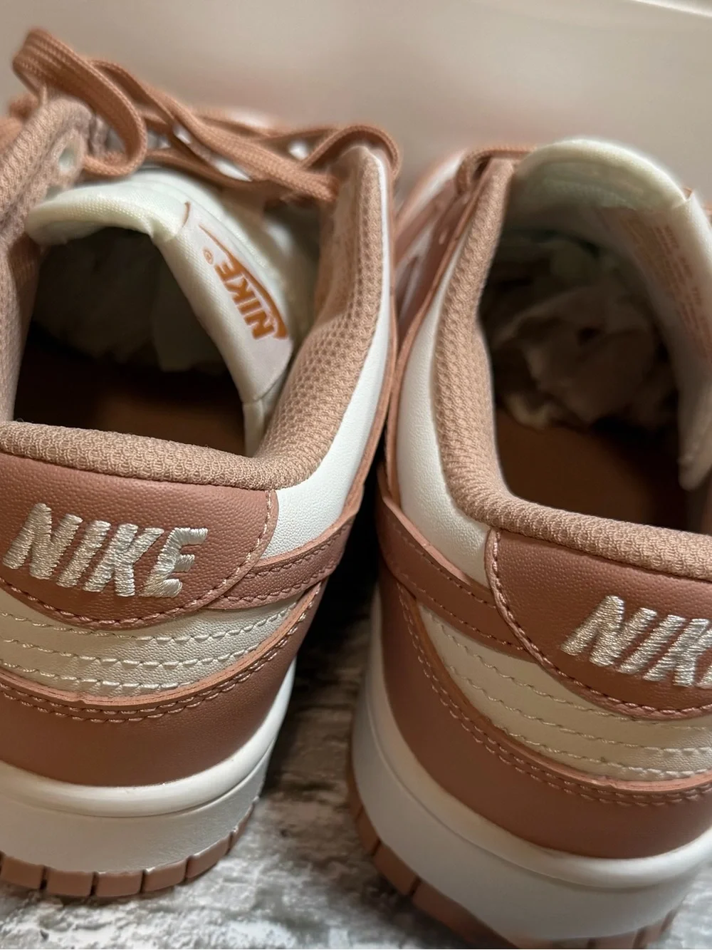 Nike stylish low